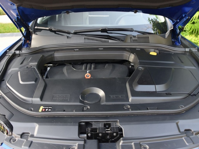 长城  1.5t 发动机舱