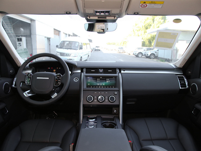 路虎  3.0 v6 大中控全景