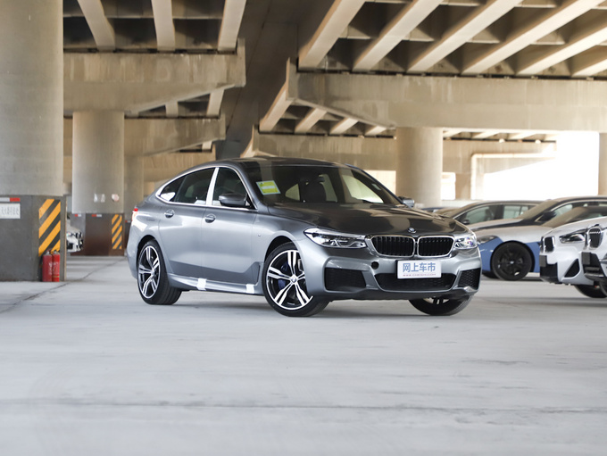 宝马(进口)  630i 右前正45度