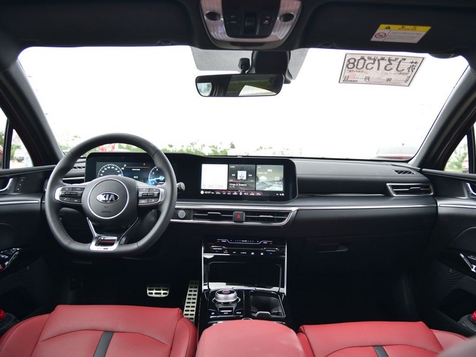 东风悦达起亚  380t gt-line 大中控全景