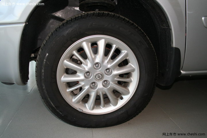 克莱斯勒 大捷龙grand voyager 轮胎轮毂
