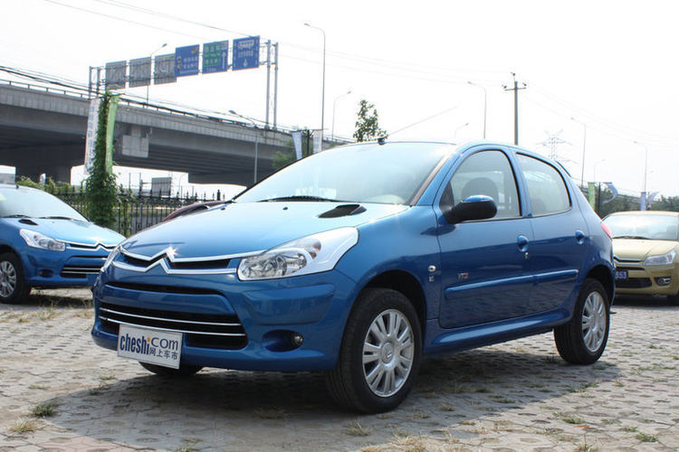 【雪铁龙c2图片】雪铁龙c2图片_雪铁龙c2汽车高清大图-新蓝网-汽车