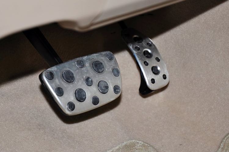 【凯美瑞图片】凯美瑞图片_凯美瑞汽车高清大图-新蓝网-汽车