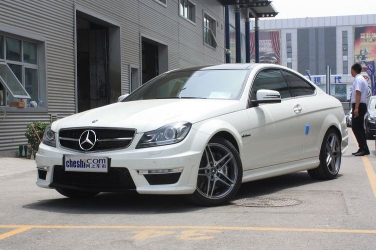 【奔驰c级amg图片】奔驰c级amg图片_奔驰c级amg汽车高清大图-新蓝网