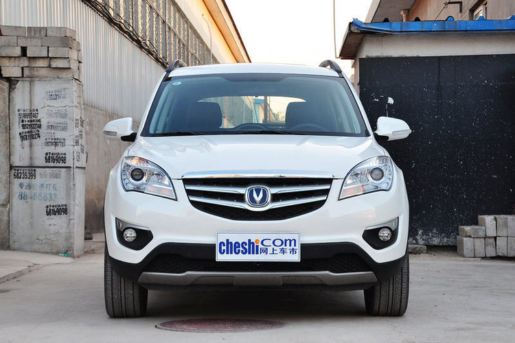 【长安cs35图片】长安cs35图片_长安cs35汽车高清大图-新蓝网-汽车