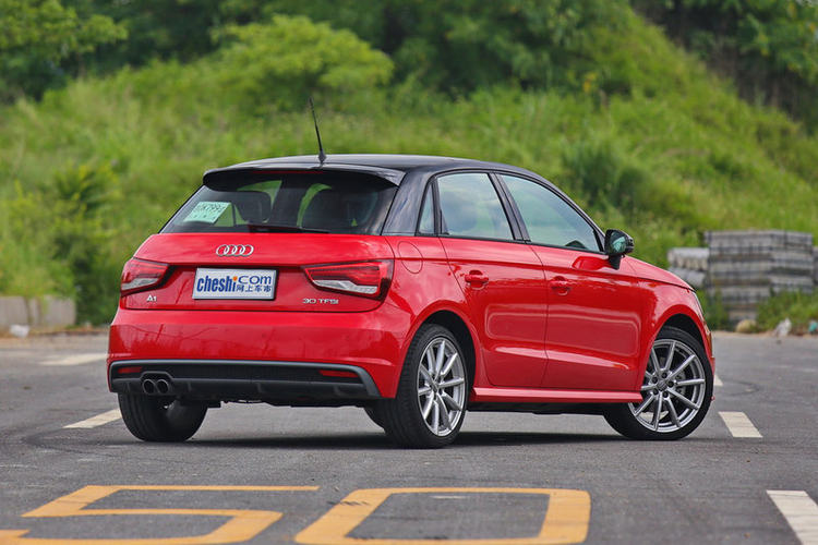 奥迪a1 30 tfsi sportback s 2016款 line运动版