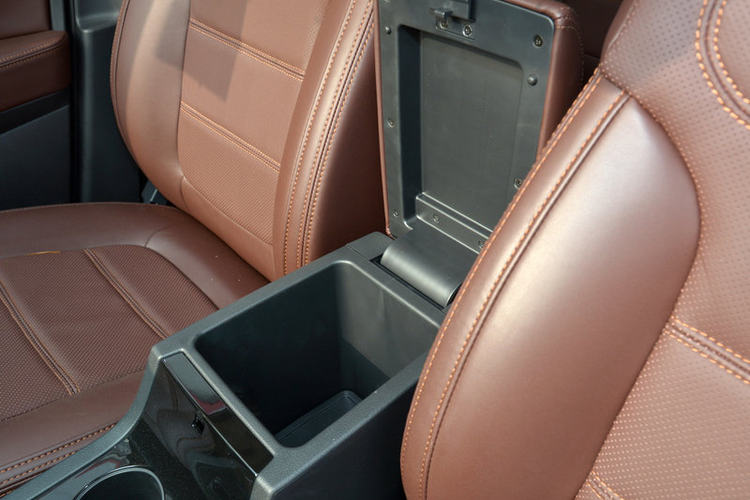 【野马t70图片】野马t70图片_野马t70汽车高清大图-网上车市