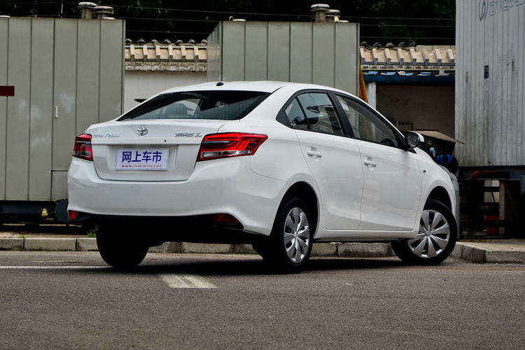 yaris l 致享 1.5e 2017款 cvt魅动版