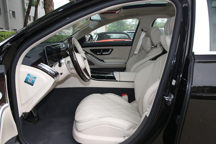 【迈巴赫s级图片】迈巴赫s级图片_迈巴赫s级汽车高清大图-三河在线