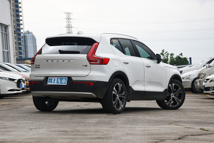 沃尔沃xc40 t4 2022款 四驱智远豪华版